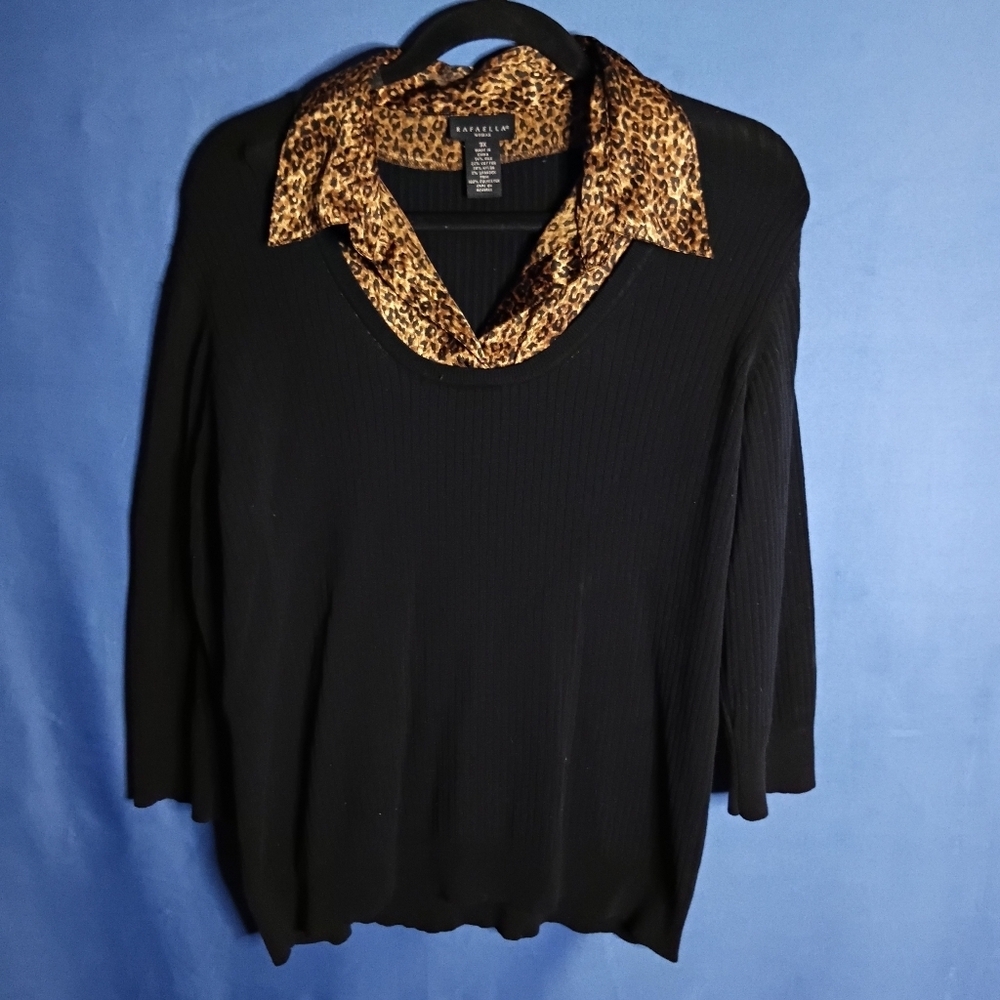 Rafaella Woman Black Top with Leopard Print Neckline Women’s 3X - Picture 4 of 4